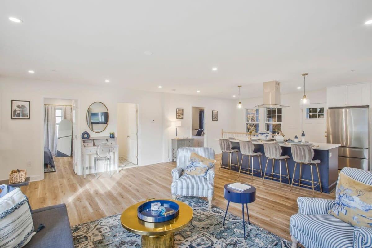 Stylish + Fresh Bungalow 2 Blocks From N-Mc Stadium Annapolis Eksteriør billede