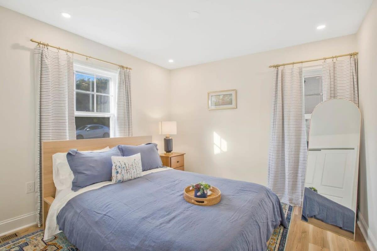 Stylish + Fresh Bungalow 2 Blocks From N-Mc Stadium Annapolis Eksteriør billede
